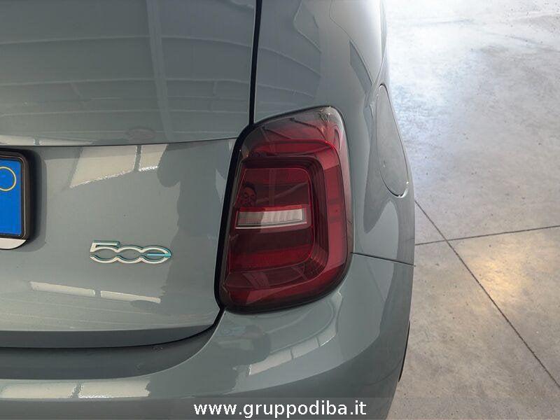 FIAT 500 IV 2020 500e 42 kWh Passion