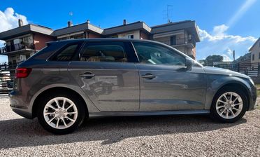 Audi A3 SPB 1.6 TDI clean diesel quattro Attraction