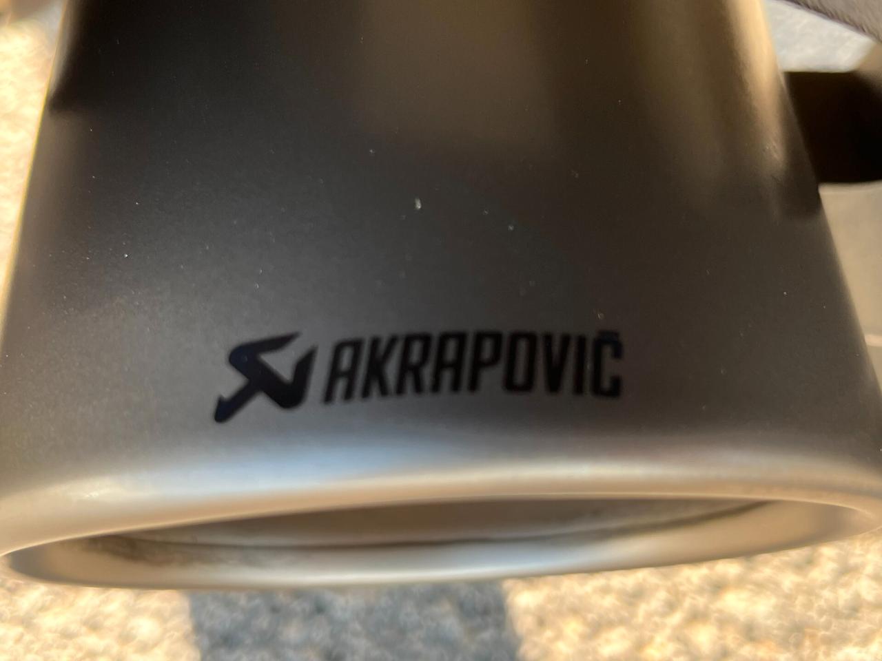 Abarth 595 1.4 Turbo T-Jet 180 CV Esseesse