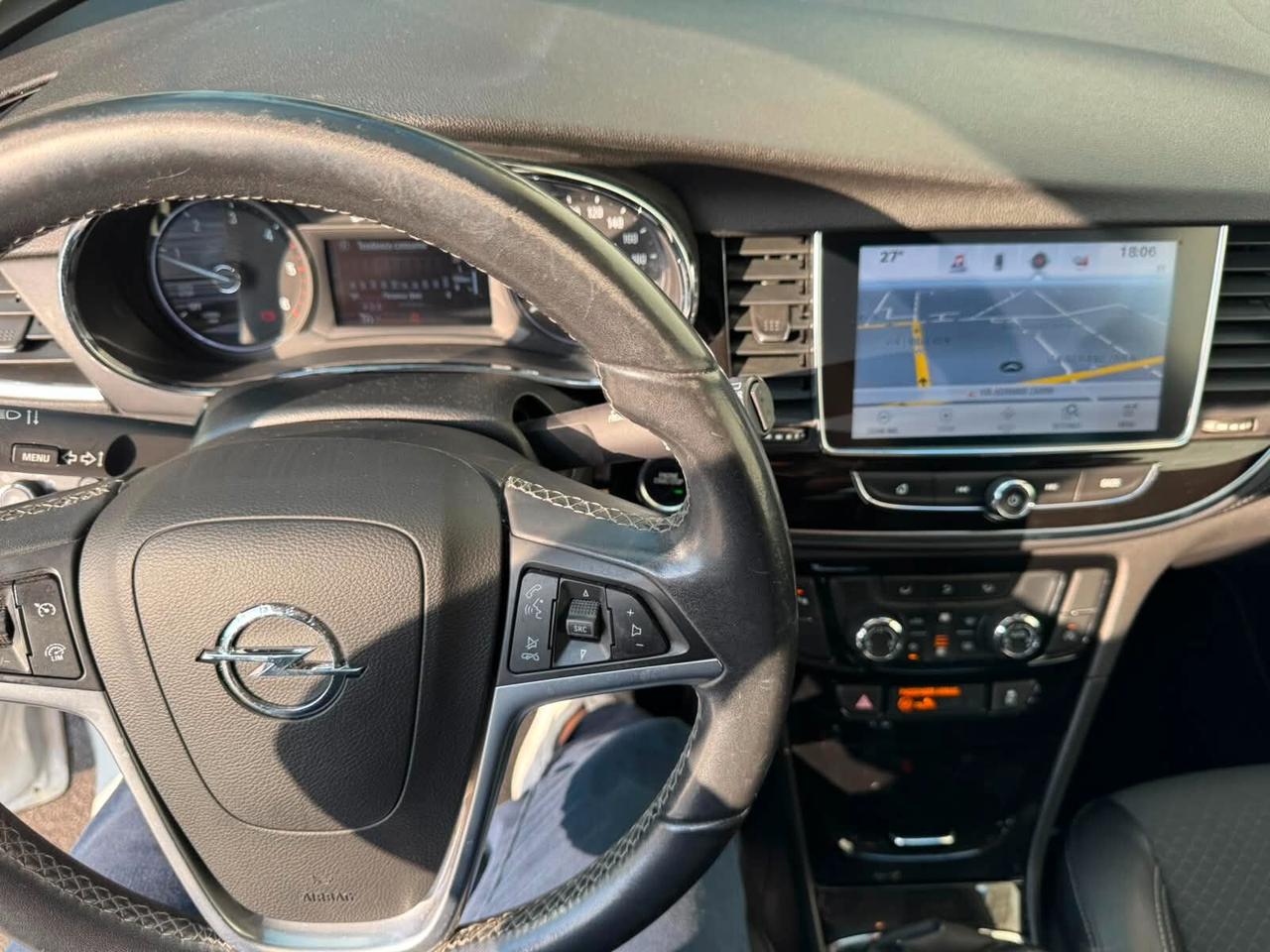 Opel Mokka X 1.6 CDTI Ecotec 4x2 Start&Stop b-Color