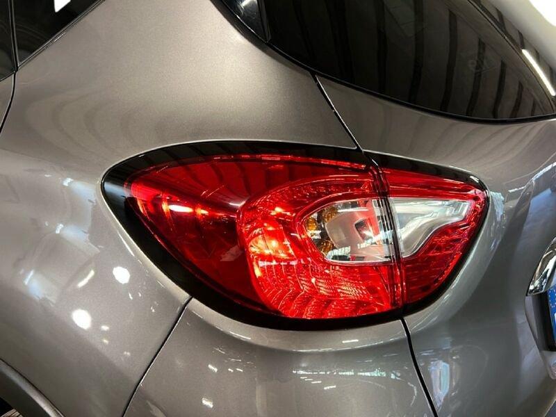 Renault Captur 0.9 TCe 90cv Energy EU6 INTENS