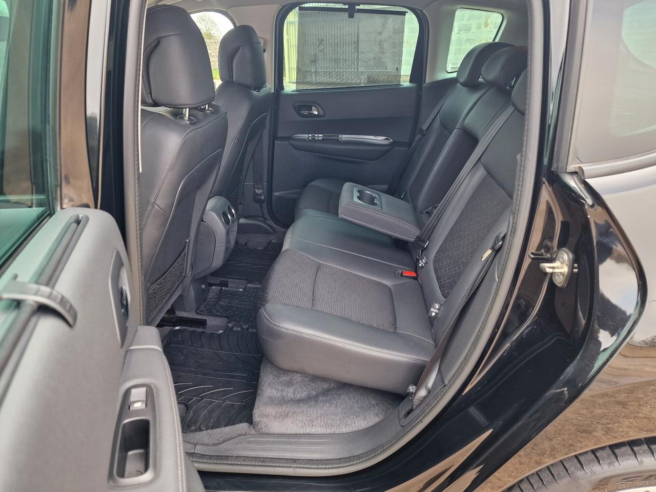 Peugeot 3008 1.6 HDi 115CV Allure