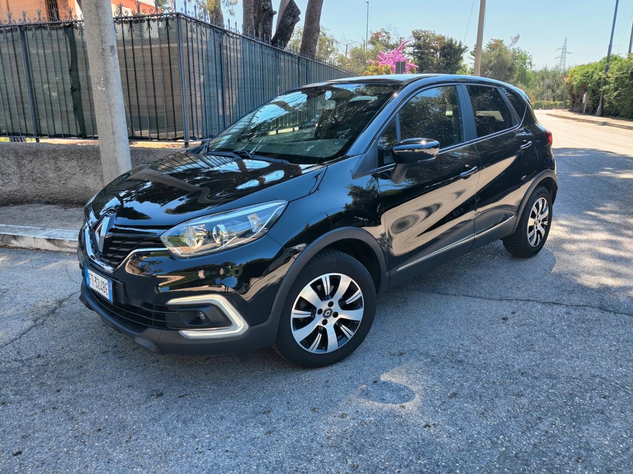 Renault Captur dCi 8V 110 CV Start&Stop Energy Sport Edition2
