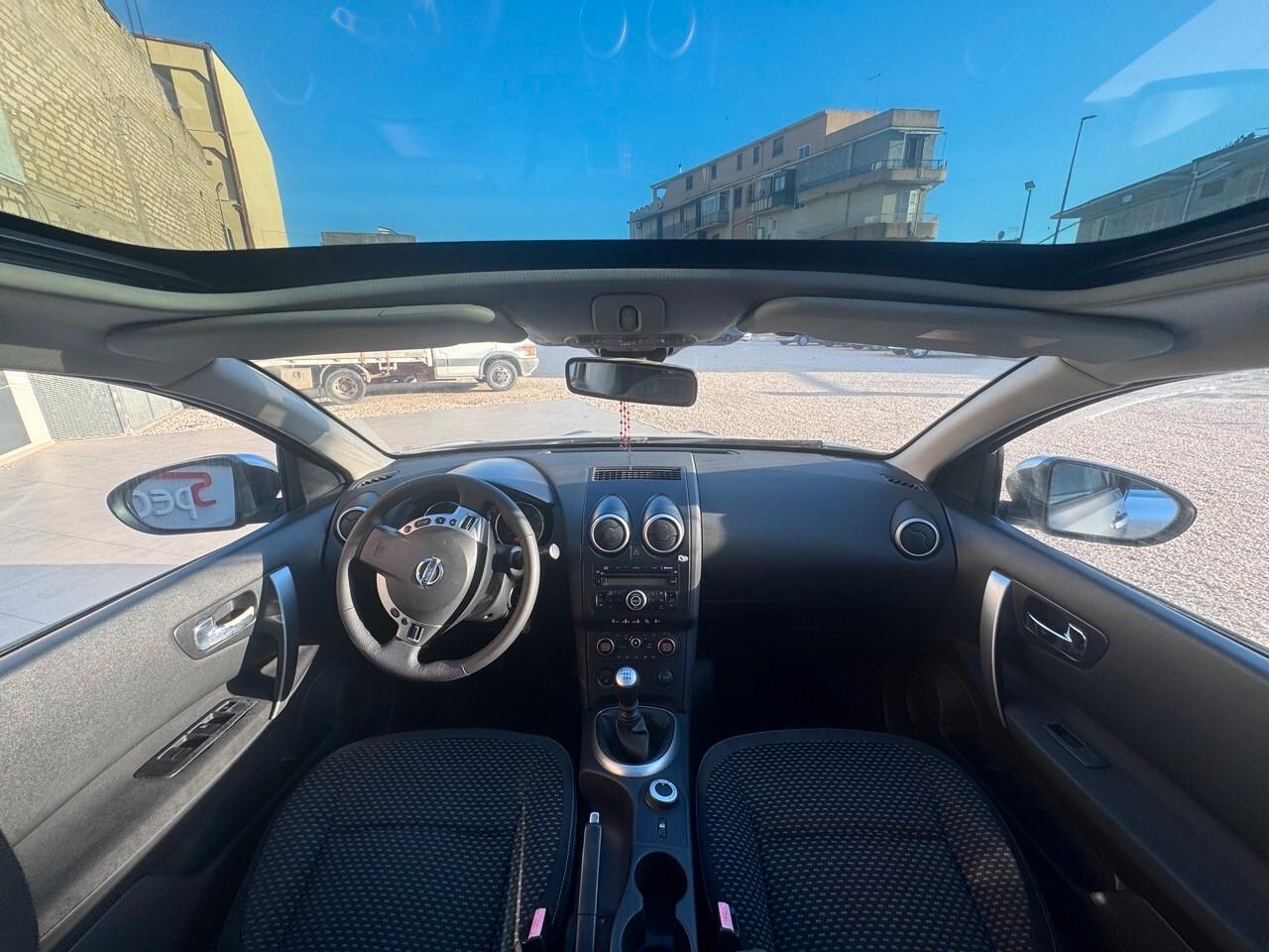 Nissan Qashqai 2.0 dCi DPF 4WD Lounge
