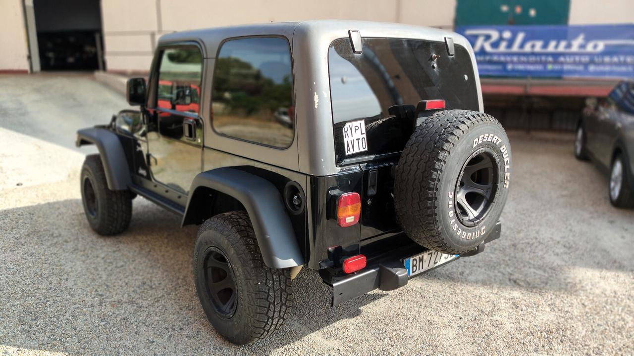 Jeep Wrangler 4.0 Sport ASI 4 posti