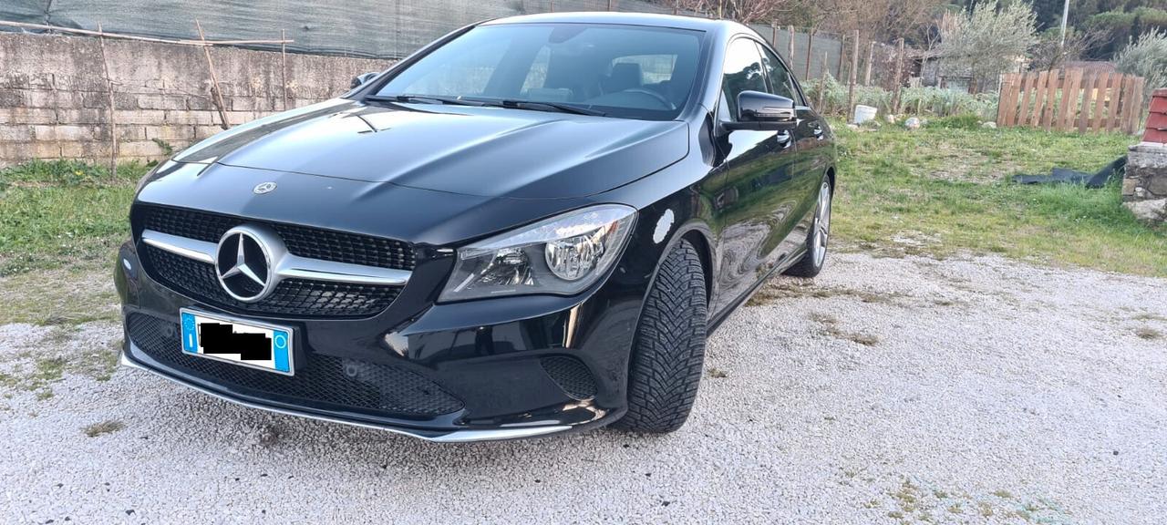 Mercedes-benz CLA 180D AUTOMATIC PREMIUM