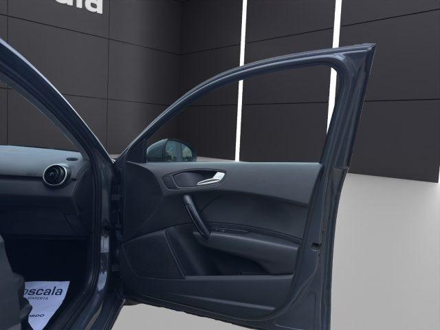 AUDI A1 1.0 82 CV TFSI Admired