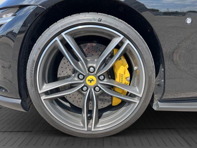 FERRARI Roma Roma