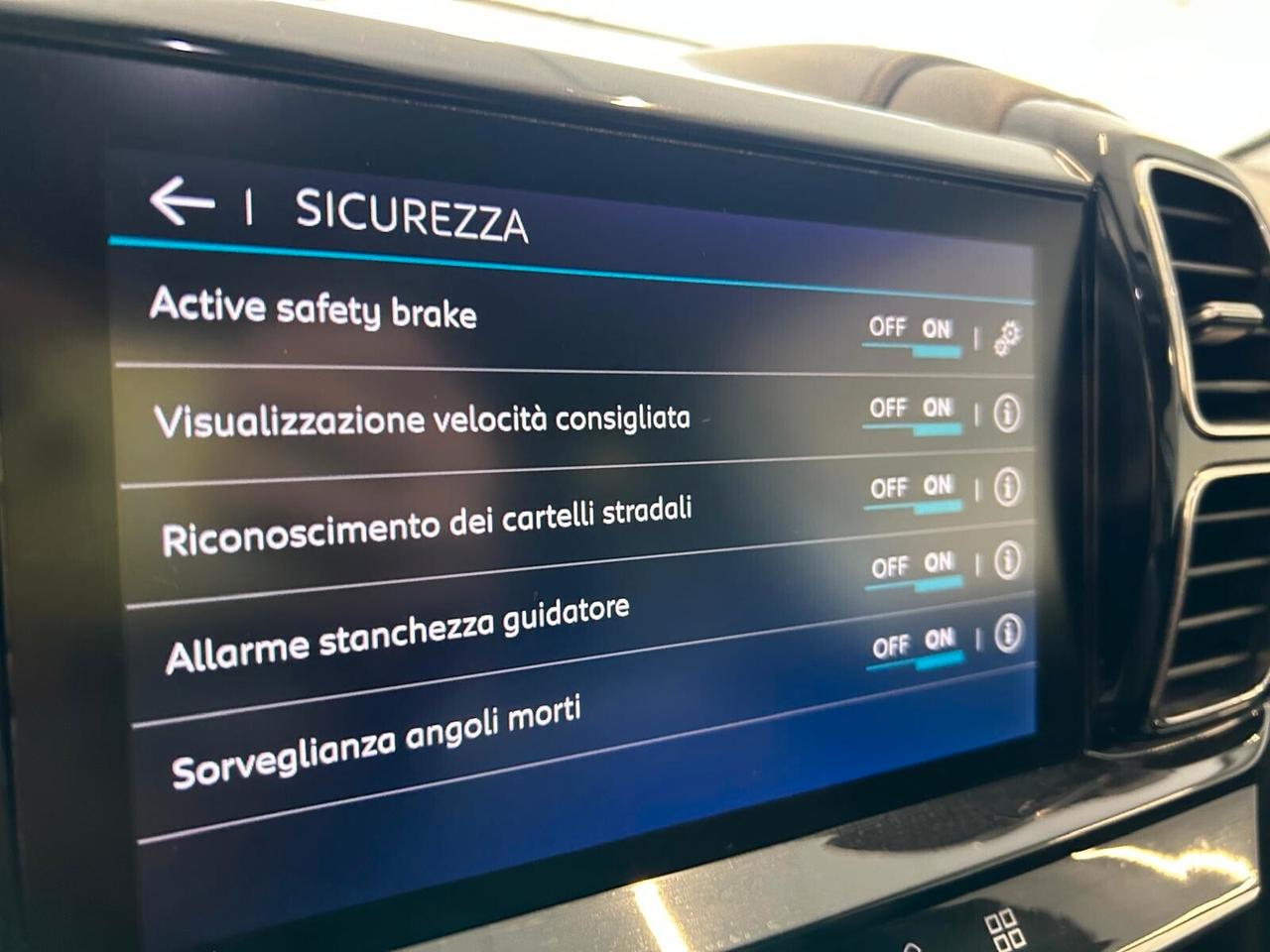 Citroen C5 Aircross SHINE BlueHDi 130 EAT8 N1 SPOTICAR