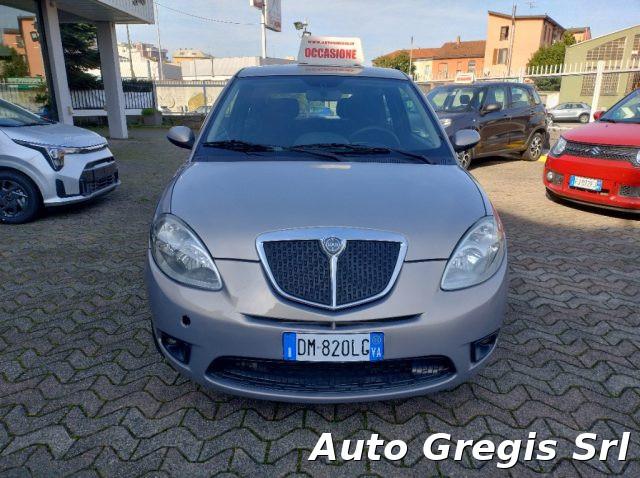 LANCIA Ypsilon 1.2 Oro