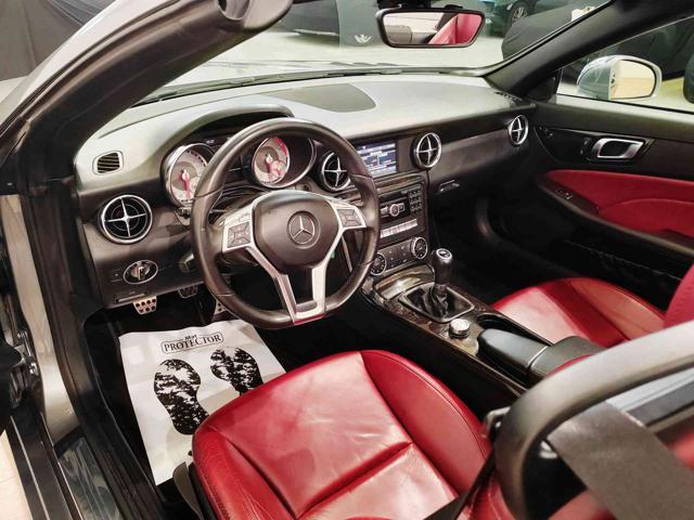 MERCEDES-BENZ SLK 200 CGI Sport