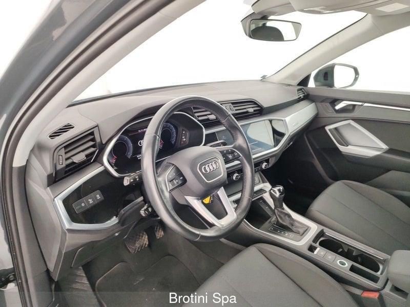 Audi Q3 Q3 35 TDI S tronic Business Advanced