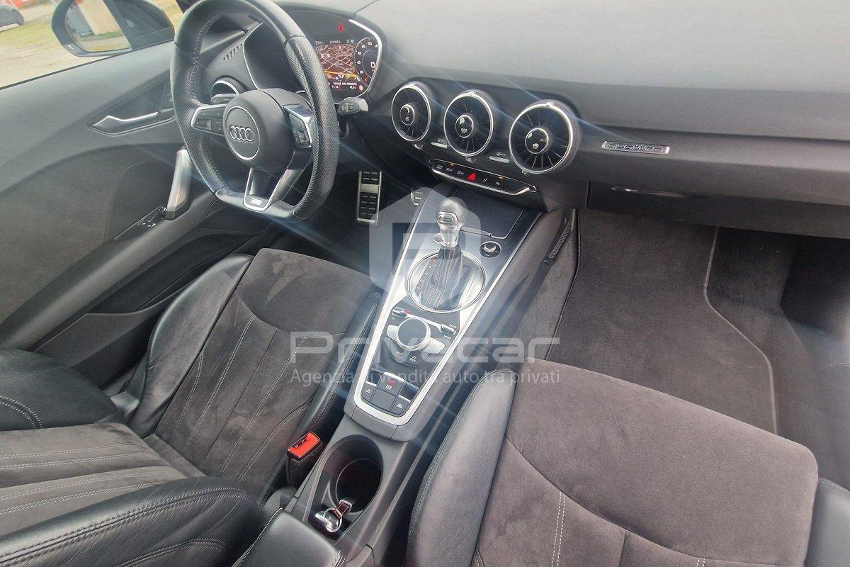 AUDI TT Roadster 2.0 TFSI quattro S tronic S line