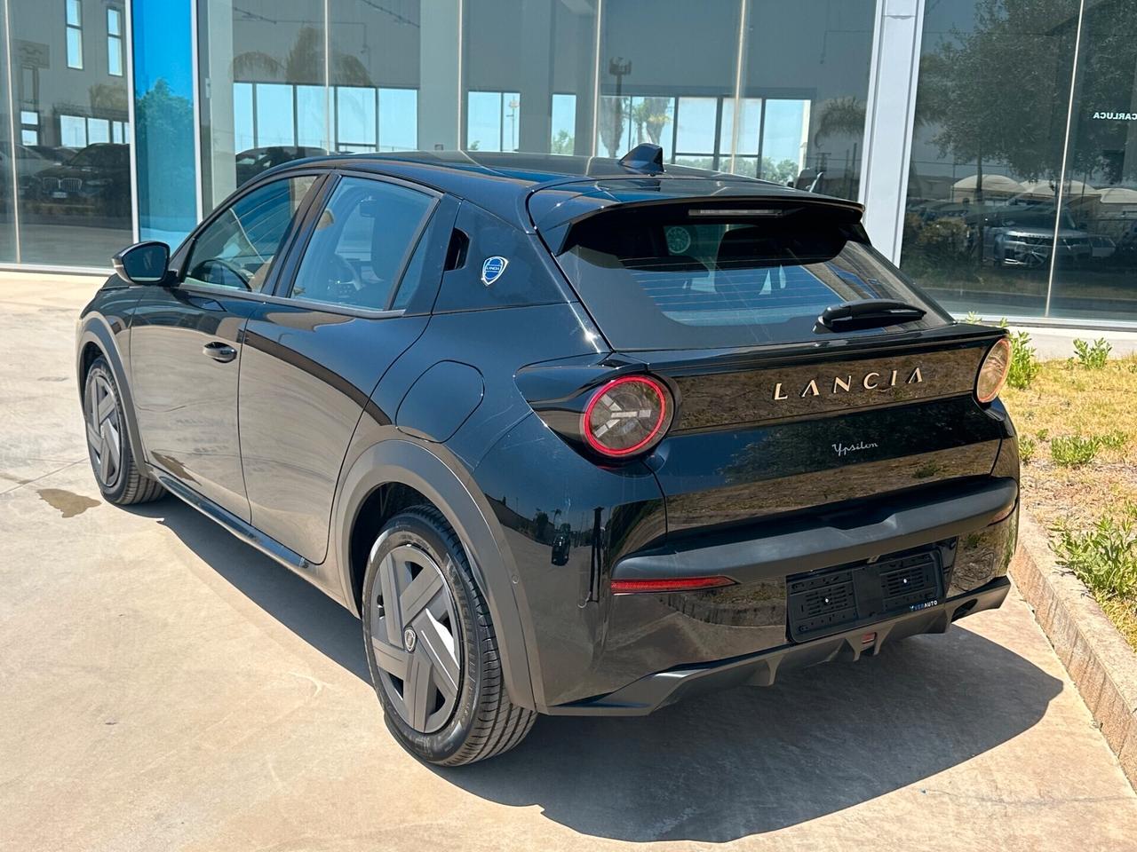 Lancia Ypsilon 1.2 mhev e-dct OFFERTA T-STOCK PREZZO IMPERDIBILE