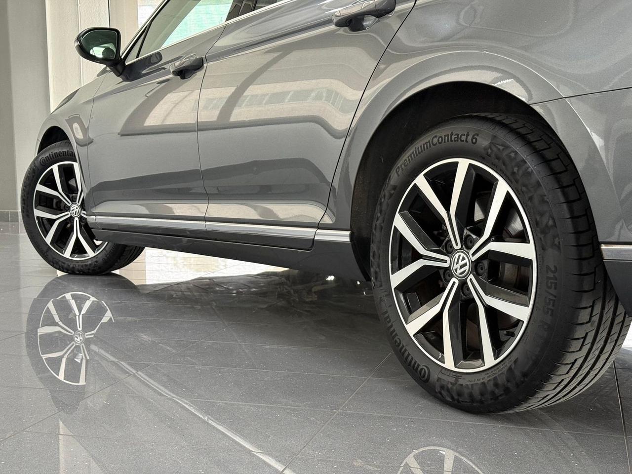 Volkswagen Passat Hgline 2.0 tdi 150cv #10396
