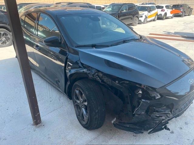 Ford Focus 1.0 EcoBoost 125 CV 5p. ST-Line sinistrata incidentata