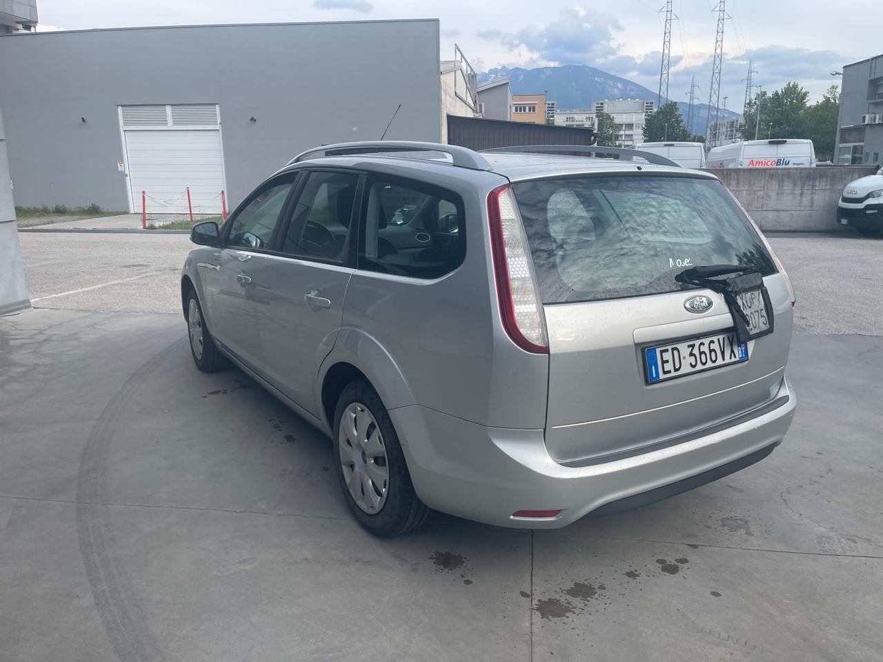 Ford Focus 1.6 105 CV SOLO 100 MILA KM