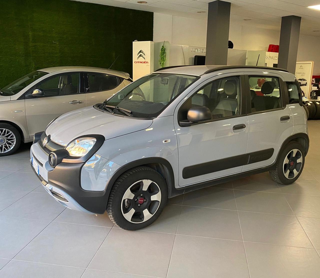 Fiat Panda 1.0 FireFly S&S Hybrid City Cross