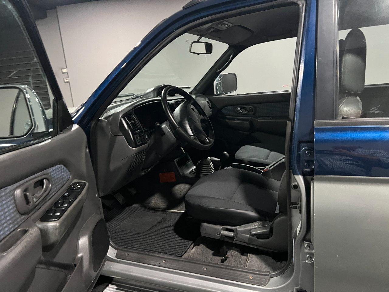 Mitsubishi L200 Double Cab L200 d.cab 2.5 tdi GLS Target 4wd Double cab