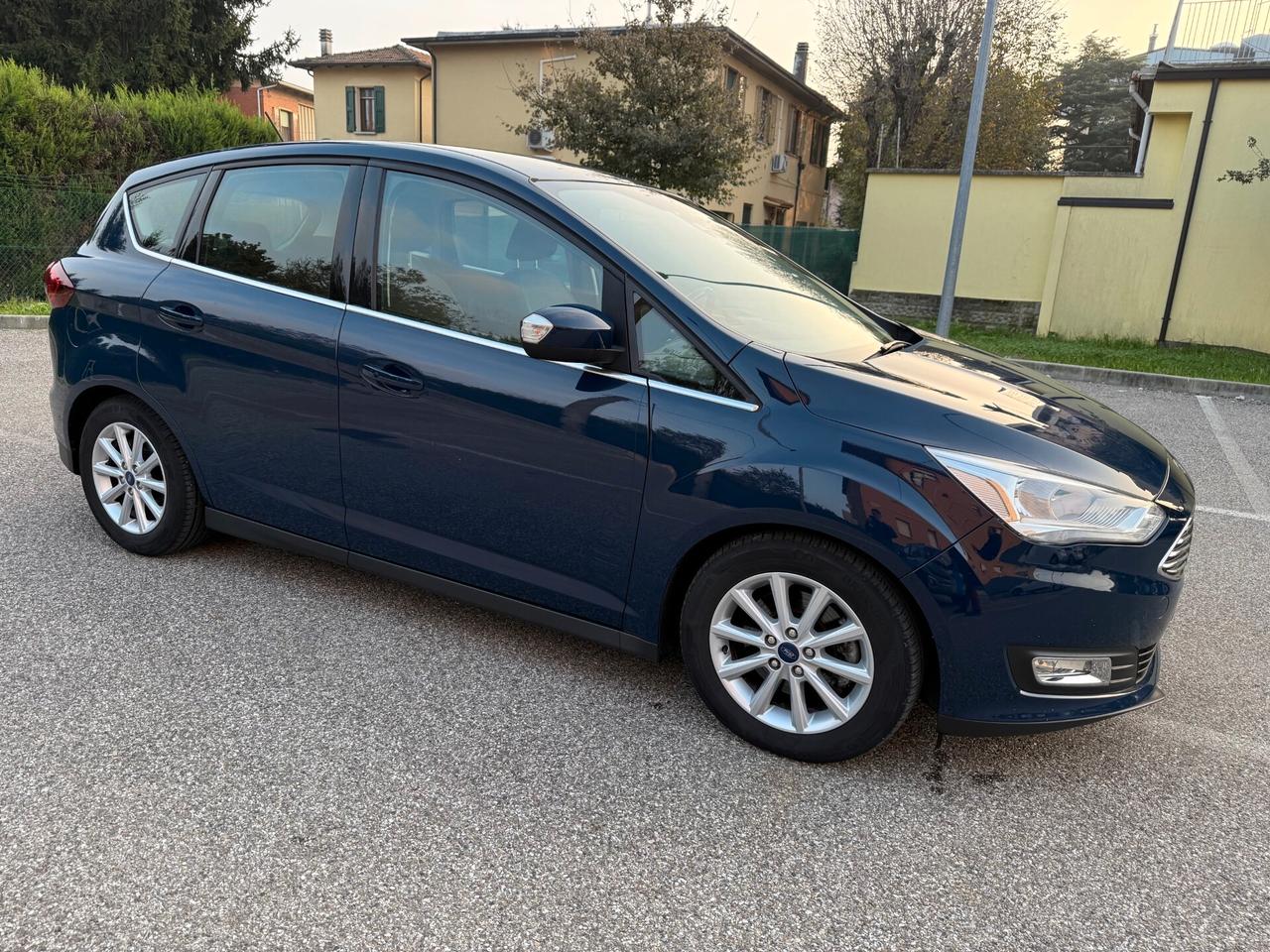 Ford C-Max 2.0 TDCI - AUTOMATICA - 12 MESI DI GARANZIA -