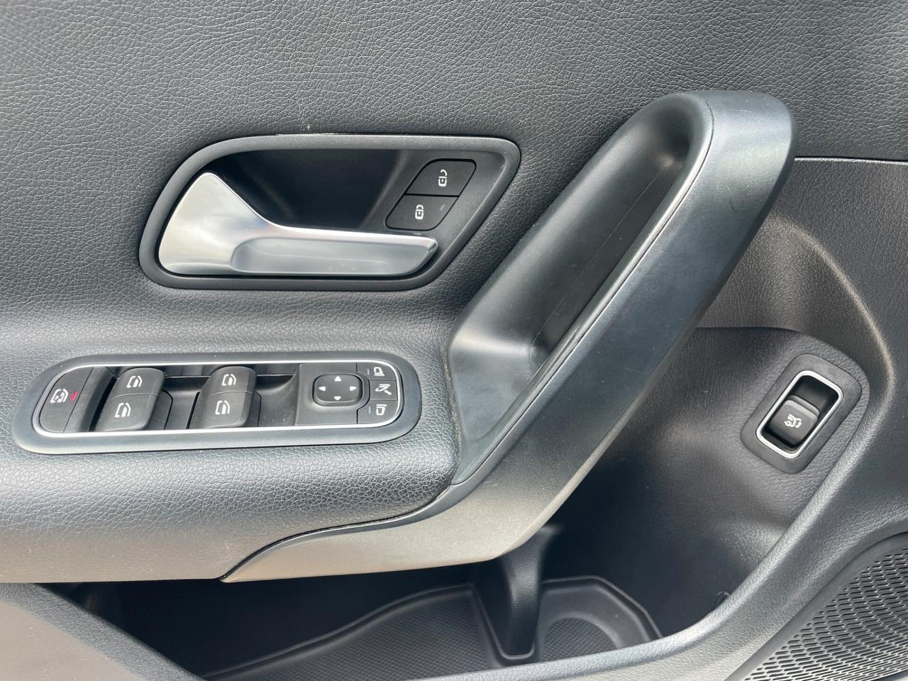 Mercedes-benz CLA 200 d Automatic Shooting Brake Business