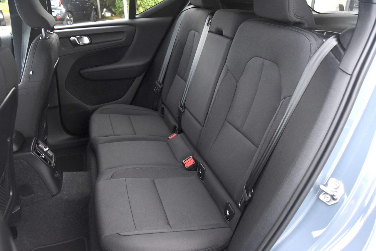 Volvo XC40 T5 Recharge Plug-in Inscription Expression