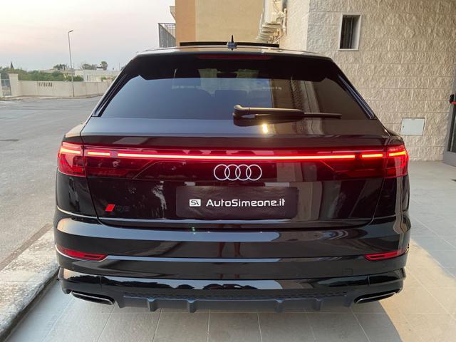 AUDI Q8 50 TDI 286 CV quattro tiptronic S line edition.