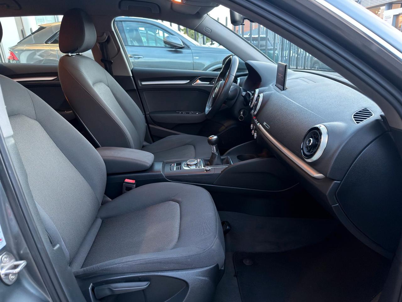 Audi A3 SPB 30 TDI Business