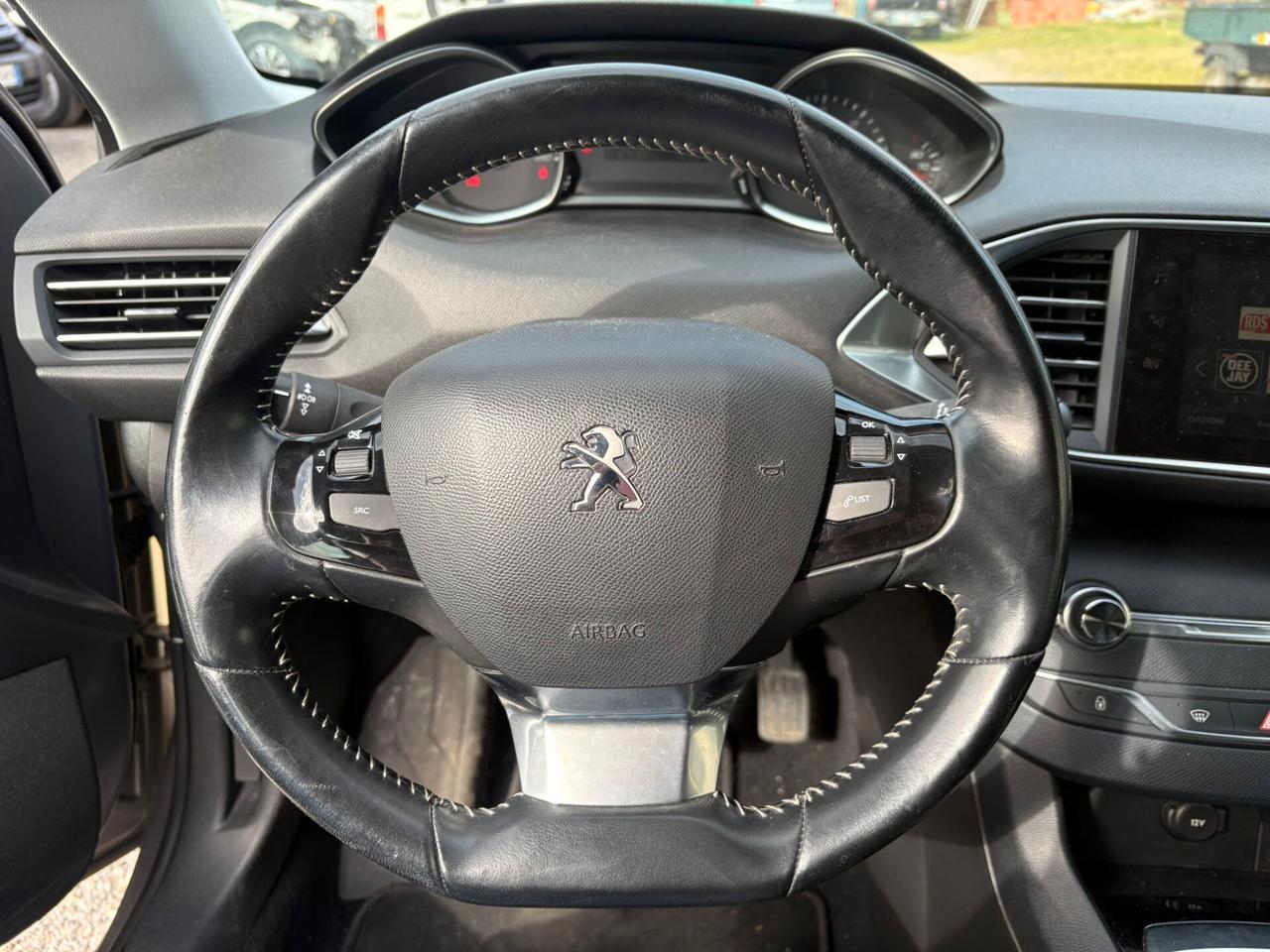 PEUGEOT 308 1.6 BLUEHDI EURO 6 – GARANZIA 12 MESI – KM CERTIFICATI