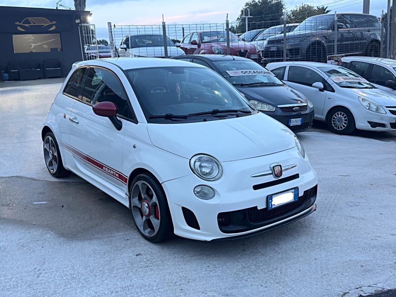 Abarth 500 1.4 Turbo T-Jet Kit Esse da 160 CV