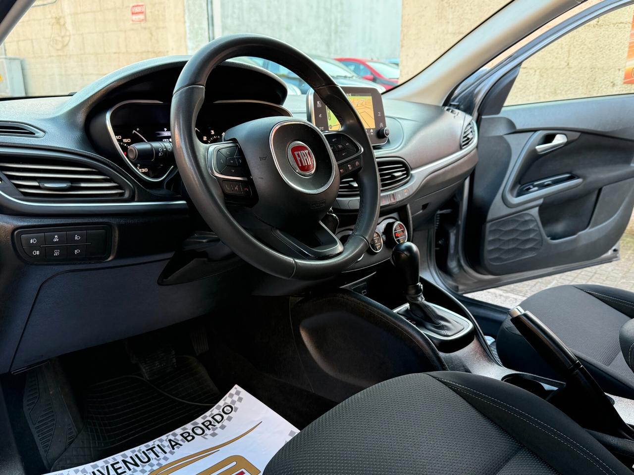 Fiat Tipo 1.6 MJT DCT SW Lounge NAVI LED - 2020