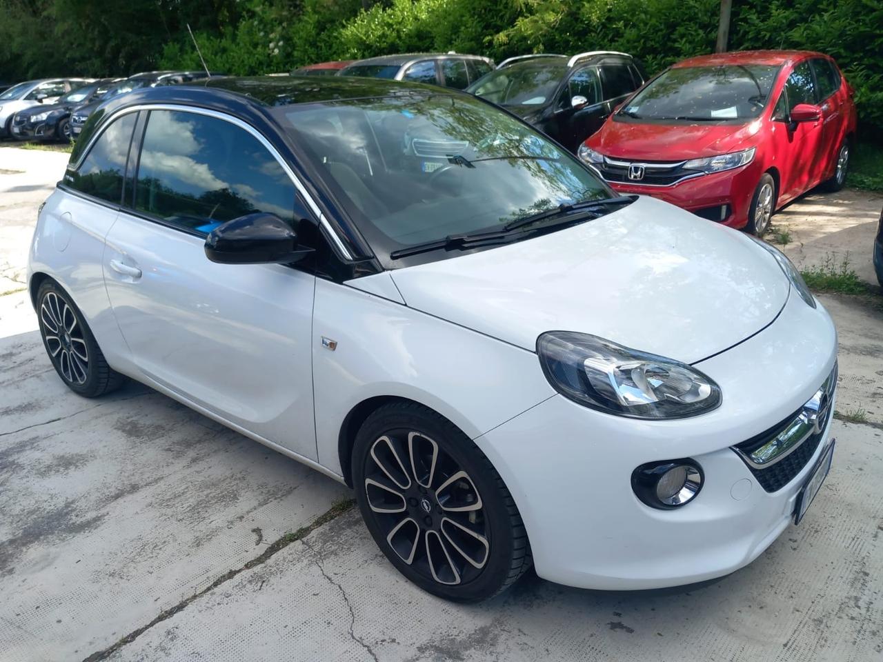 Opel Adam 1.2 70 CV Glam