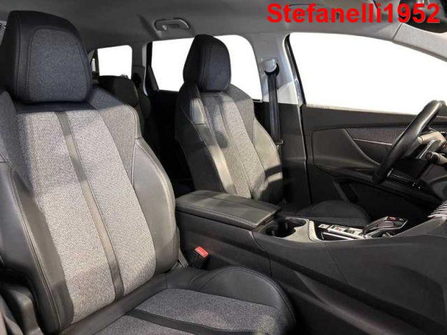 PEUGEOT 5008 II 2016 - 1.5 bluehdi Allure s&s 130cv 7p.ti eat