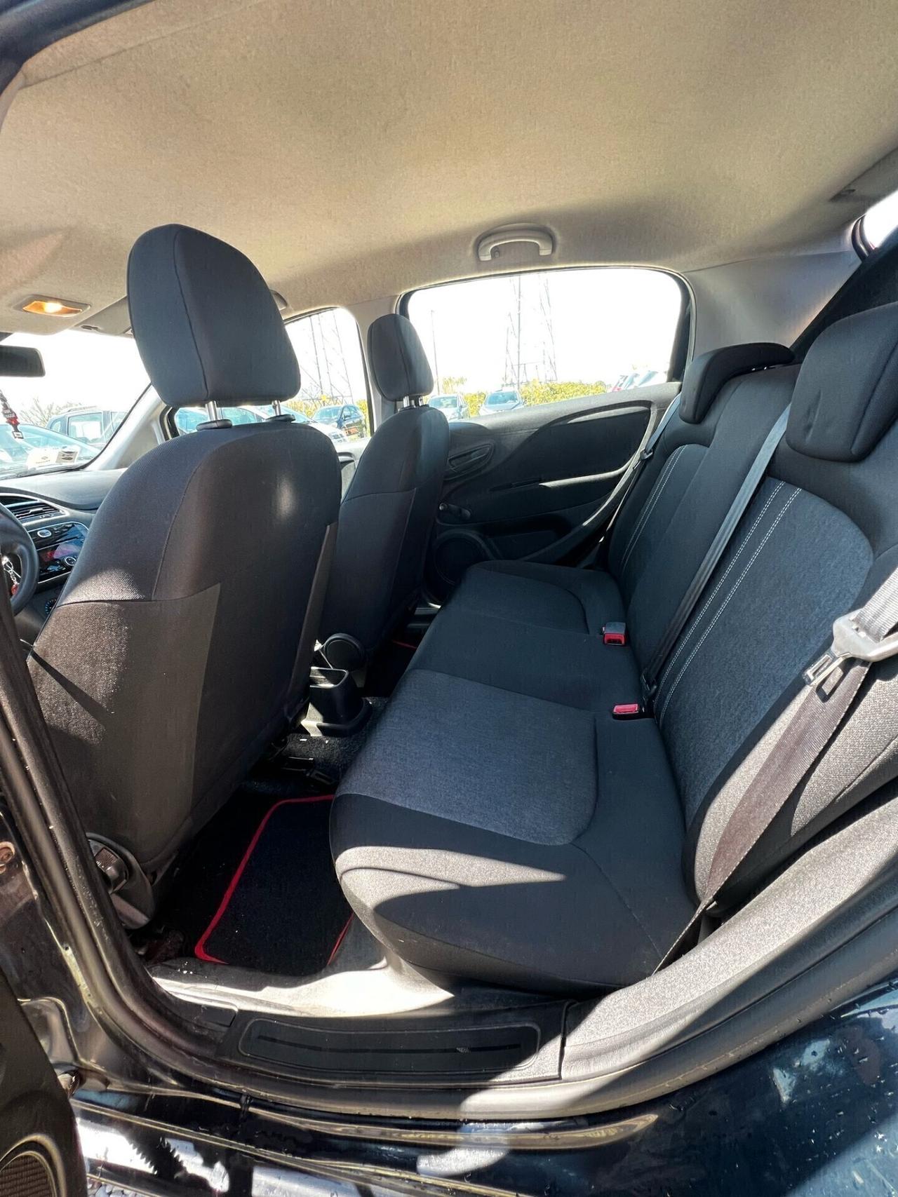 Fiat Punto 1.3 MJT II 75 CV 5 porte