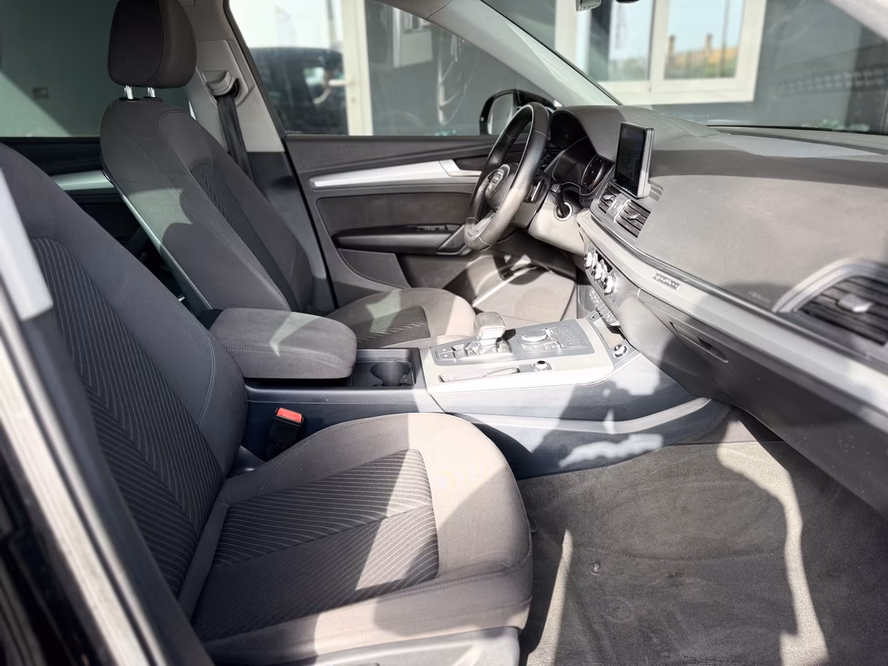 Audi Q5 3.0 TDI quattro tiptronic Sport