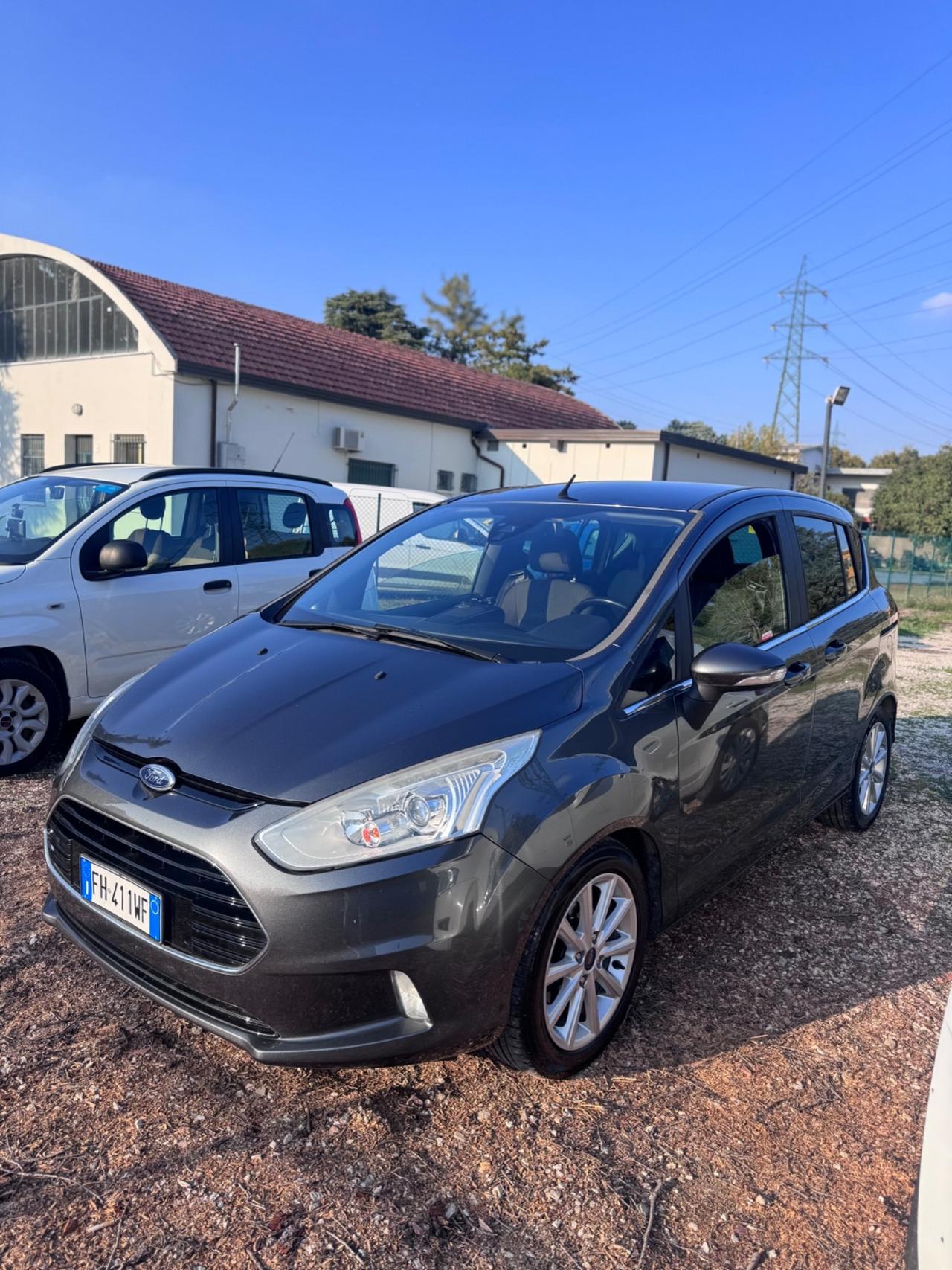 Ford B-Max 1.5 TDCi 75 CV Business Titanium
