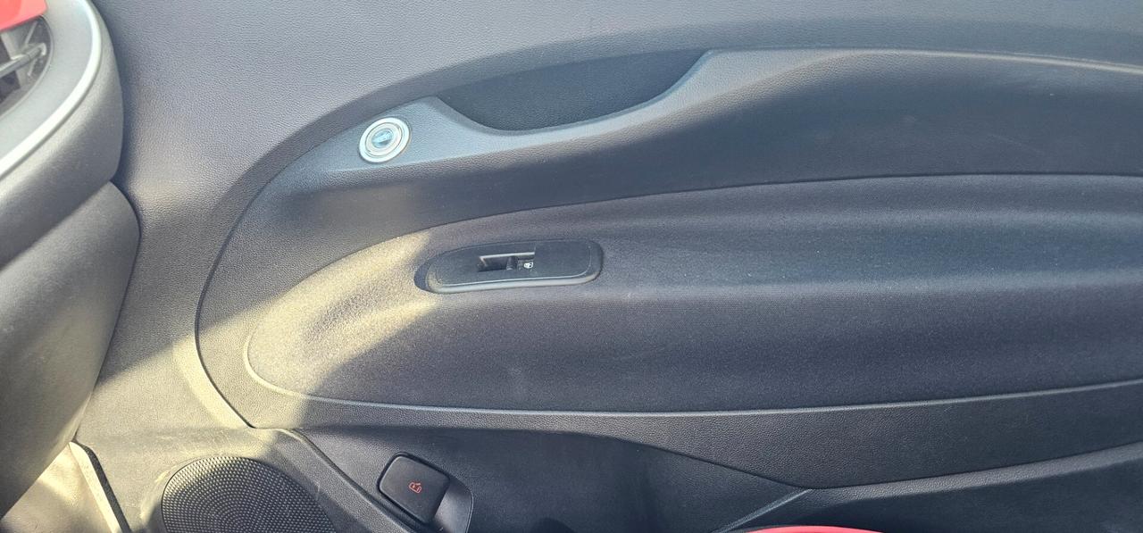 Fiat 500 500e Berlina 42 kWh La Prima