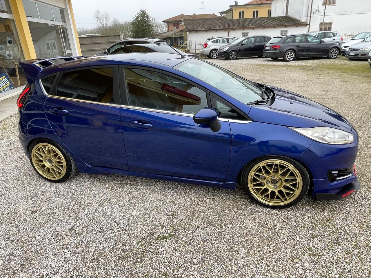 Ford Fiesta 1.5 TDCi 75CV 5 porte Titanium