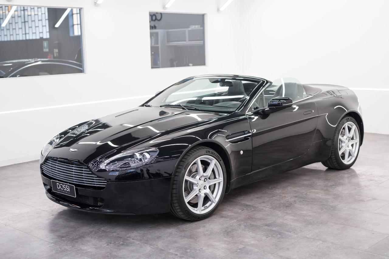 Aston Martin V8 Vantage CABRIO