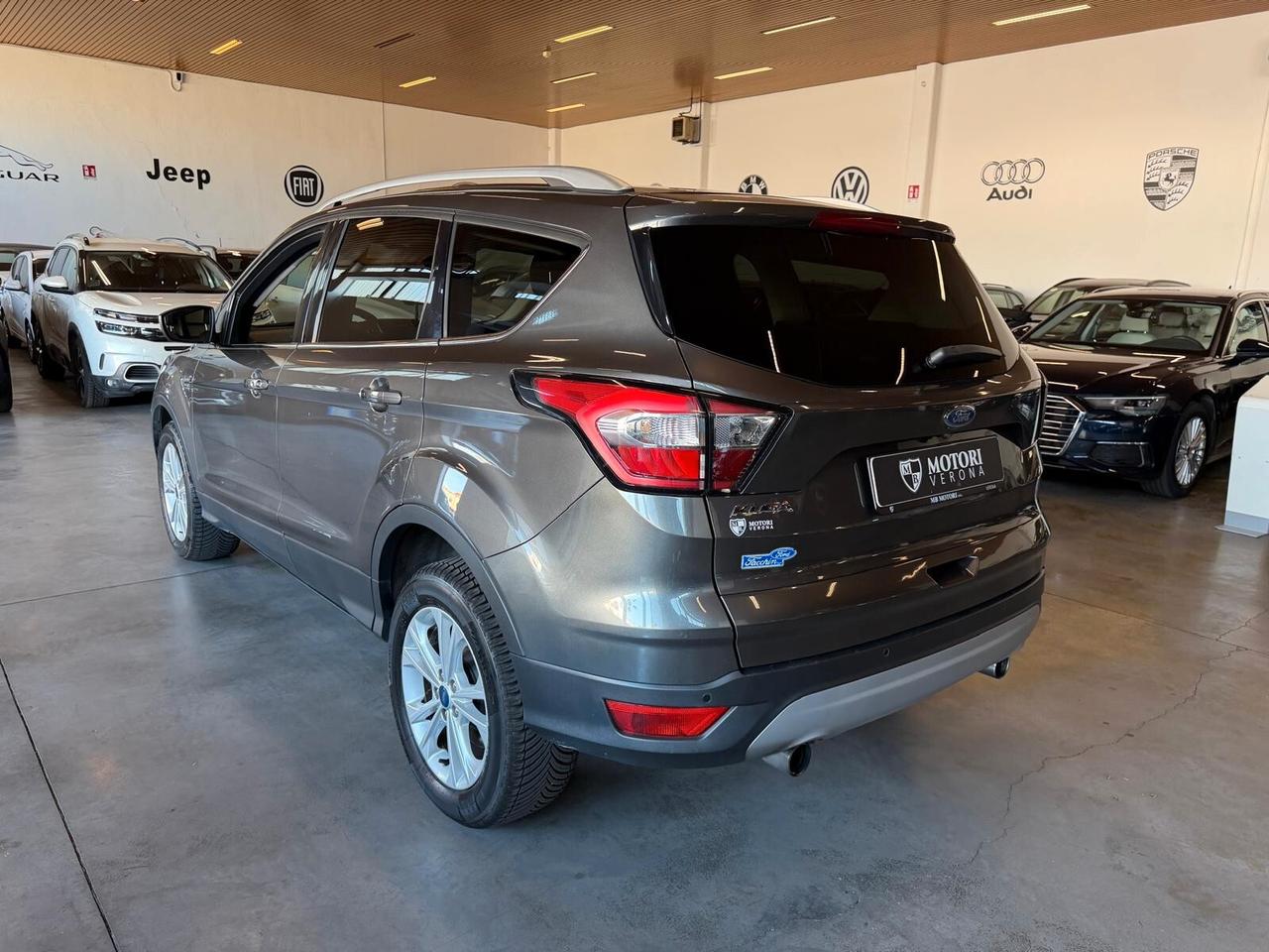 Ford Kuga 1.5 TDCI 120 CV S&S 2WD Titanium