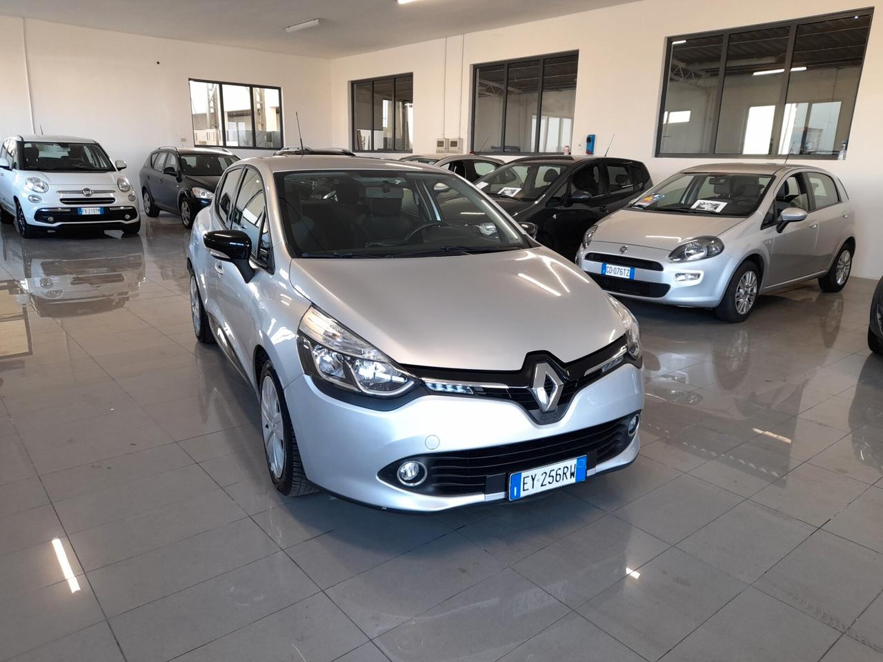 Renault Clio 1.2 75CV 5 porte Live