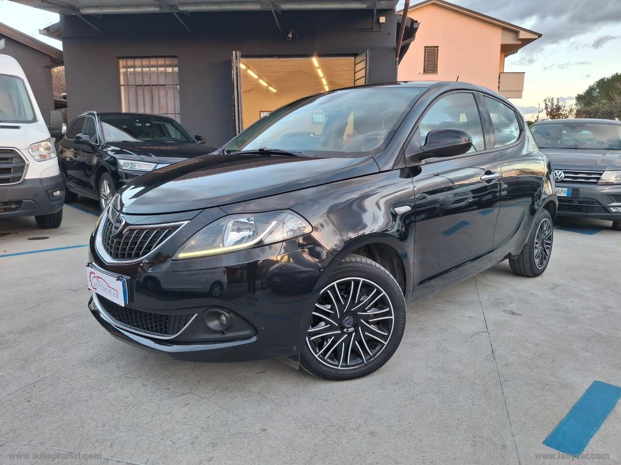 LANCIA Ypsilon 1.0 FireFly 5p.S&S Hybryd Gold