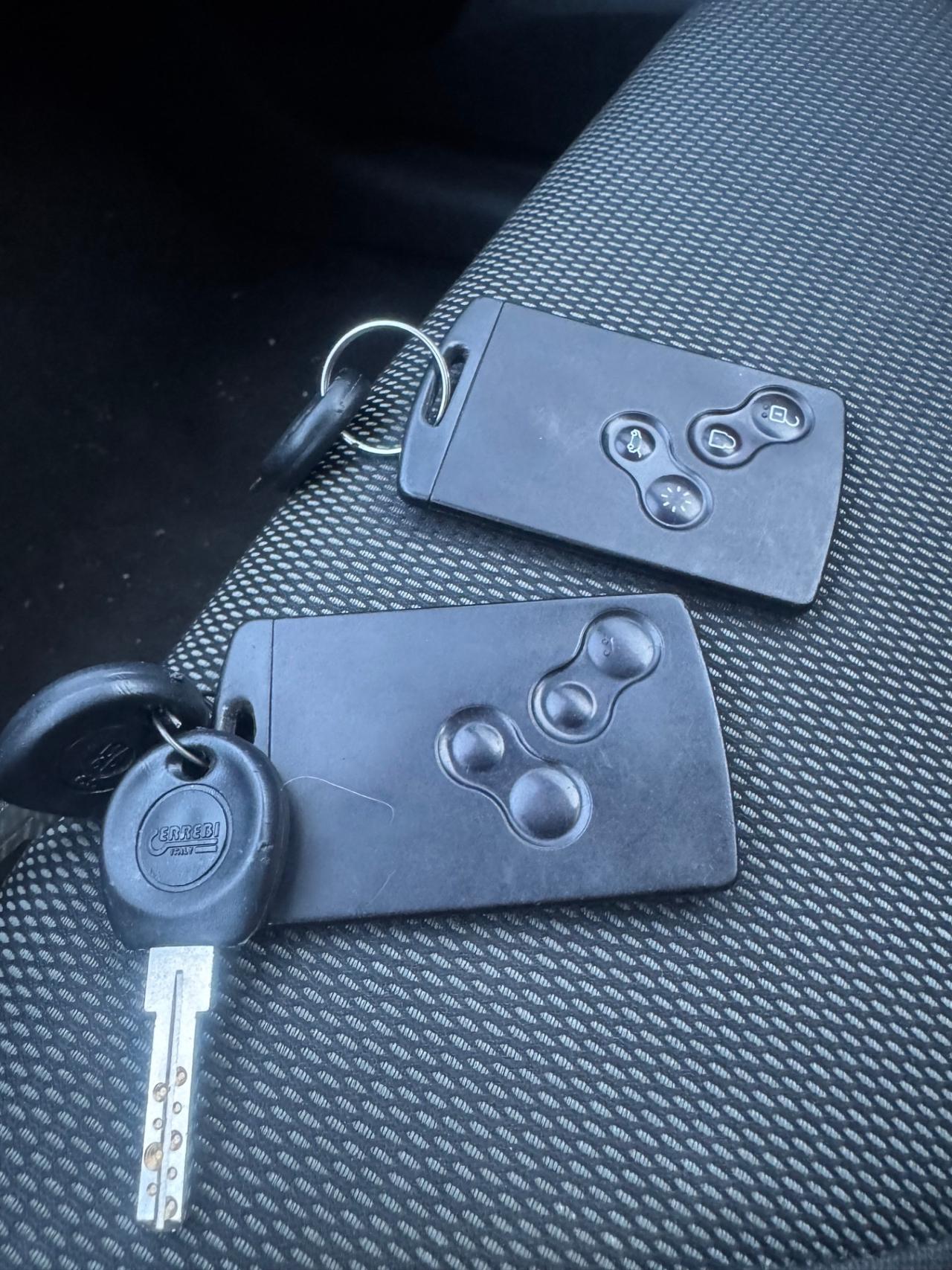 Renault Clio 1.5 dCi 90CV *Black Edition* 2016