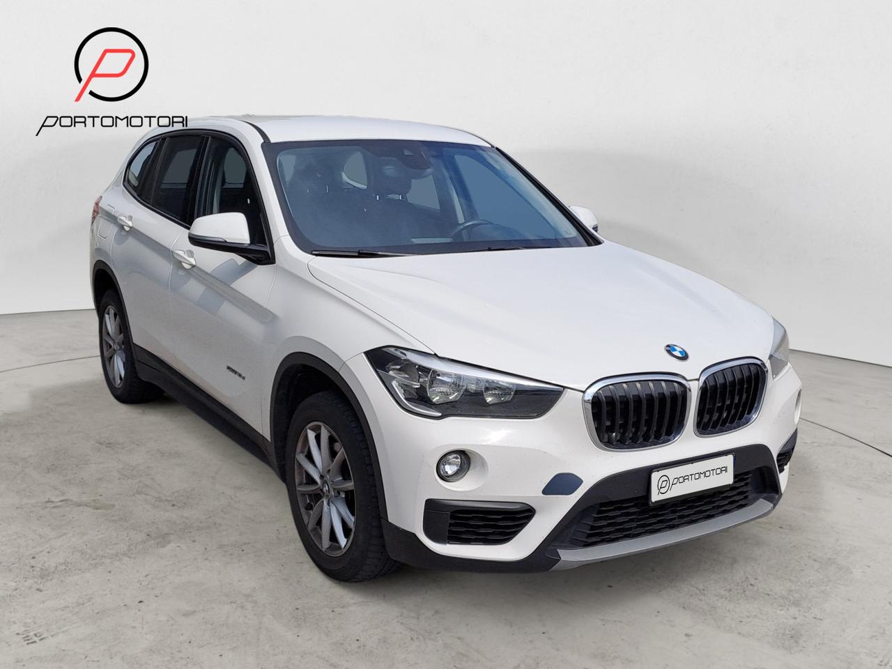 BMW X1 (F48) - X1 sDrive16d