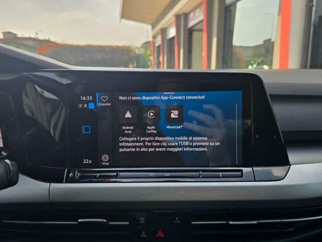 VOLKSWAGEN Golf Variant 2.0 TDI 150CV DSG UniPropiet Navi LED PREZZO REALE