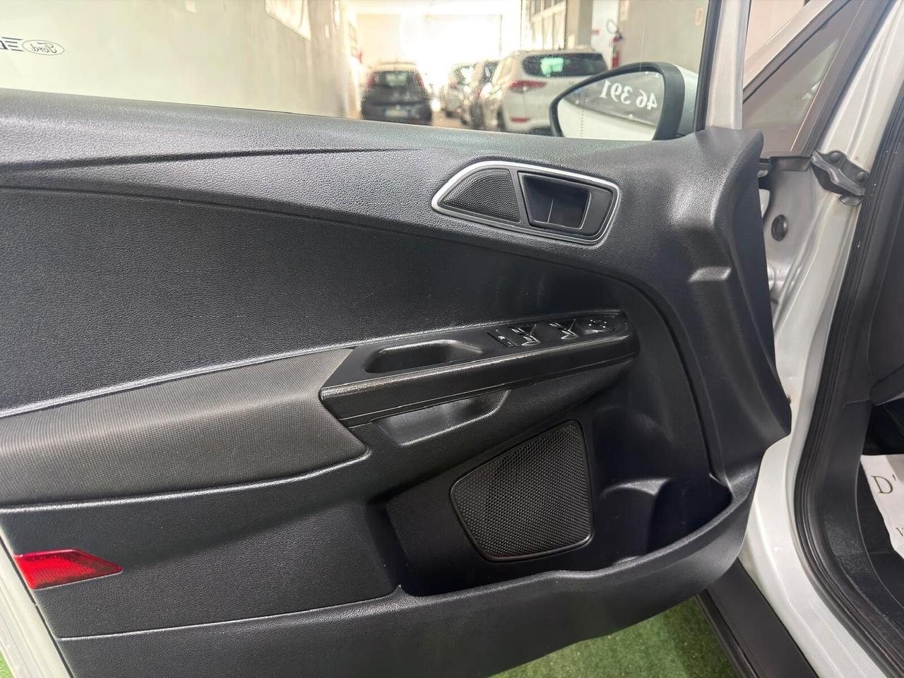 Ford B-Max 1.5 TDCi 75 CV Titanium