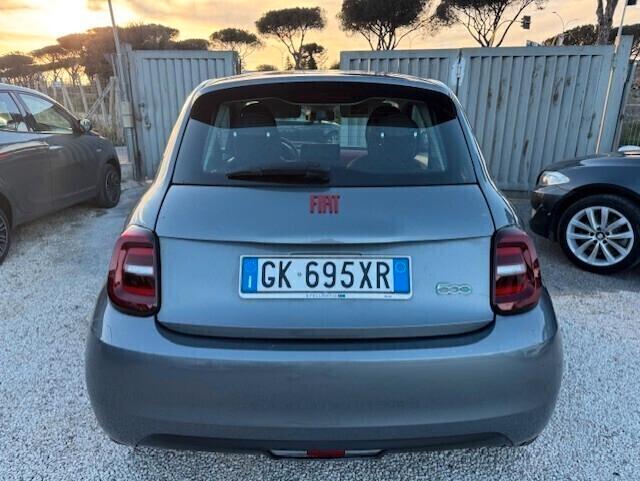 Fiat 500 500e Berlina 23,65 kWh Red x neo patentati