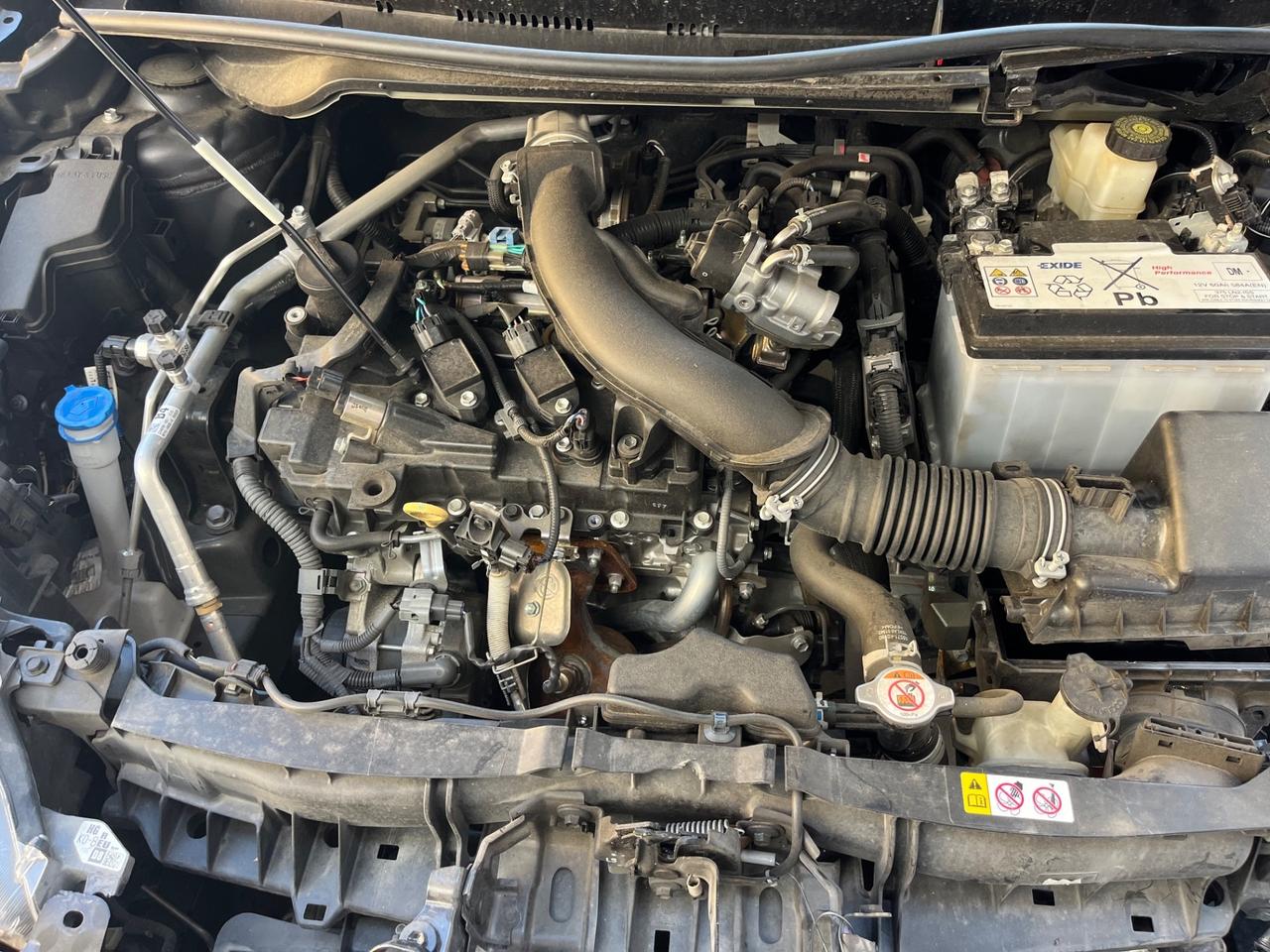 Toyota Yaris 1.0 benzina. INCIDENTATA