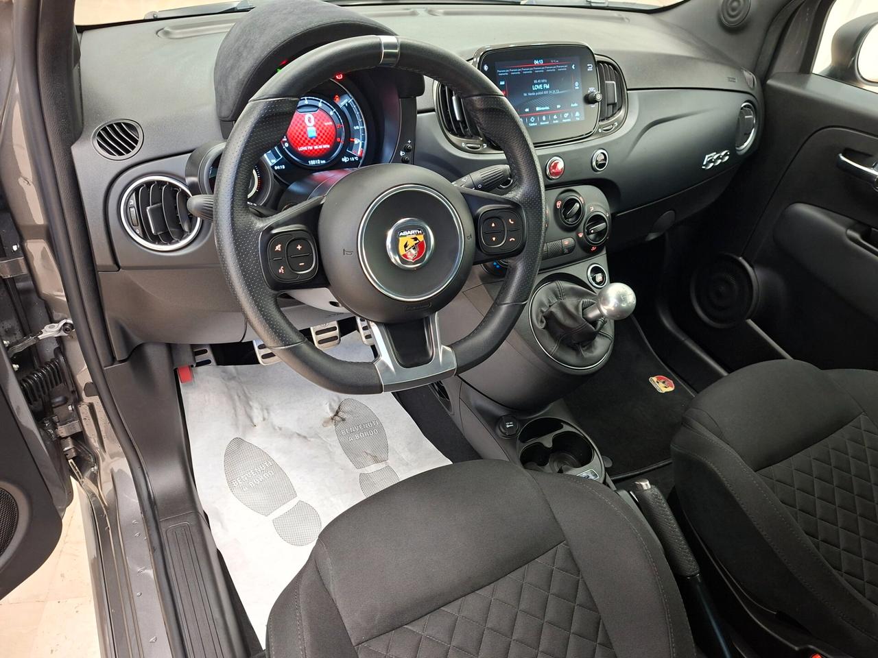 Abarth 595 1.4 Turbo T-Jet 165 CV