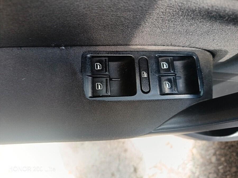 Volkswagen Polo 1.6 TDI 90CV DPF 5 porte Highline
